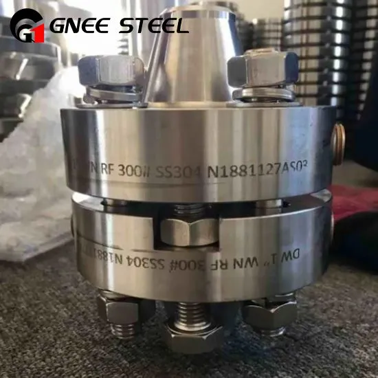 Super Duplex terasest avaga äärikud